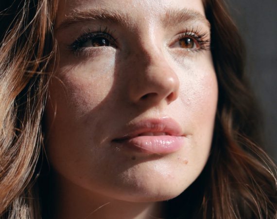 Gezichtsverzorging met een factor: beschermen, verzorgen én stralen